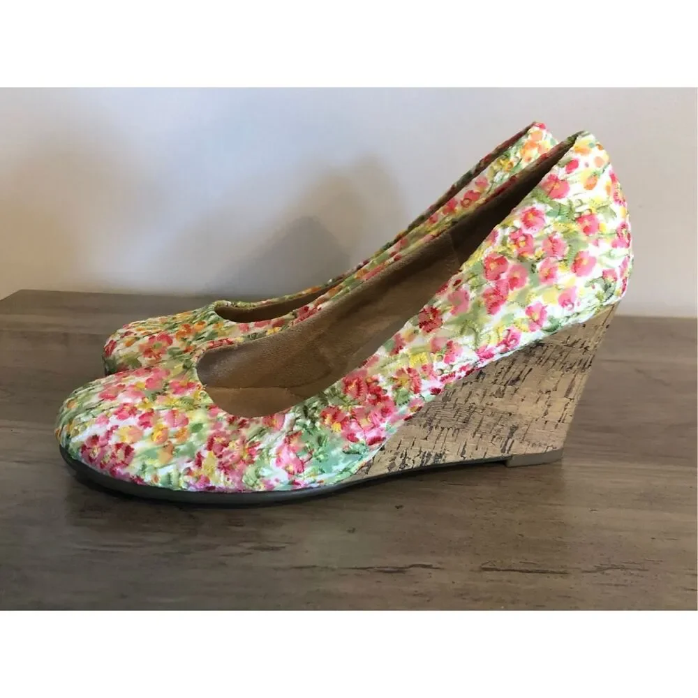 Aerosoles Plum Tree floral cork wedges Pump Sz 7.5 Cottagecore boho garden weddi